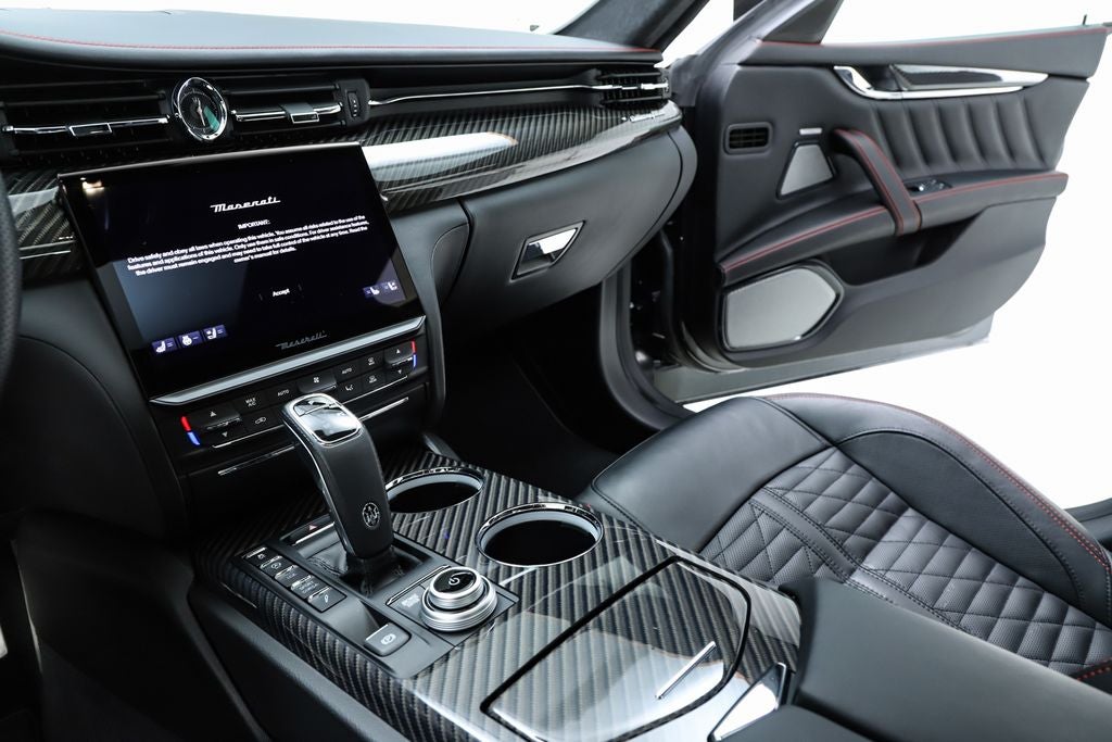 2021 Maserati Quattroporte Trofeo