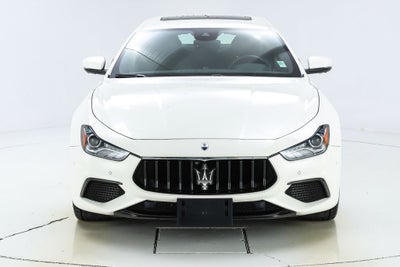 2022 Maserati Ghibli Modena Q4