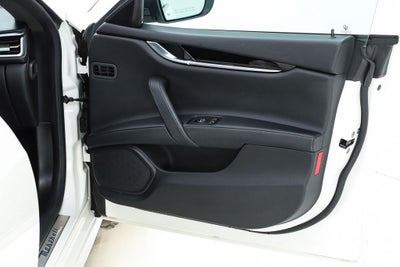 2022 Maserati Ghibli Modena Q4