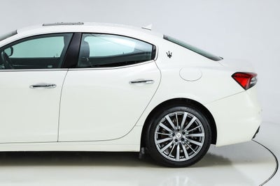 2022 Maserati Ghibli Modena Q4