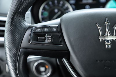 2022 Maserati Ghibli Modena Q4