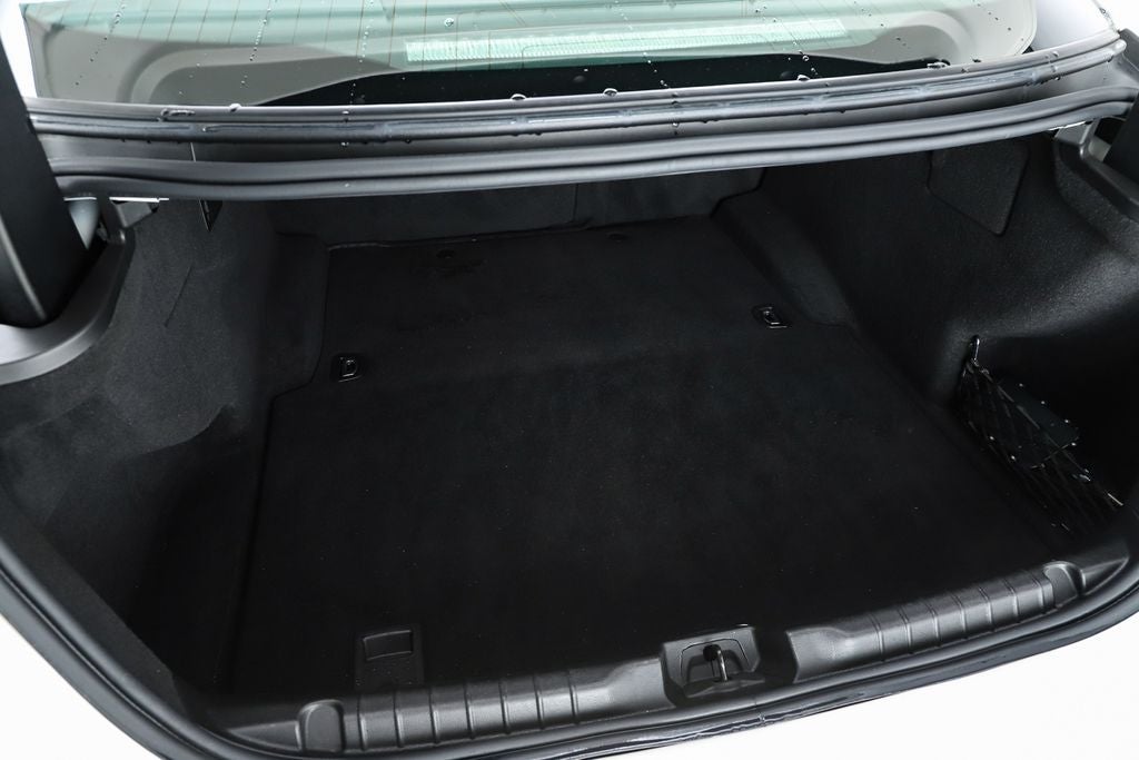 2022 Maserati Ghibli Modena Q4