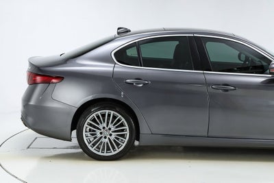 2017 Alfa Romeo Giulia Ti