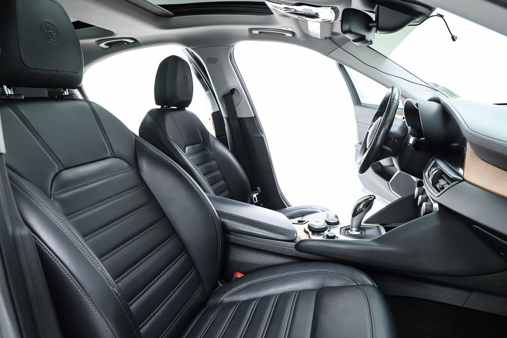 2017 Alfa Romeo Giulia Ti