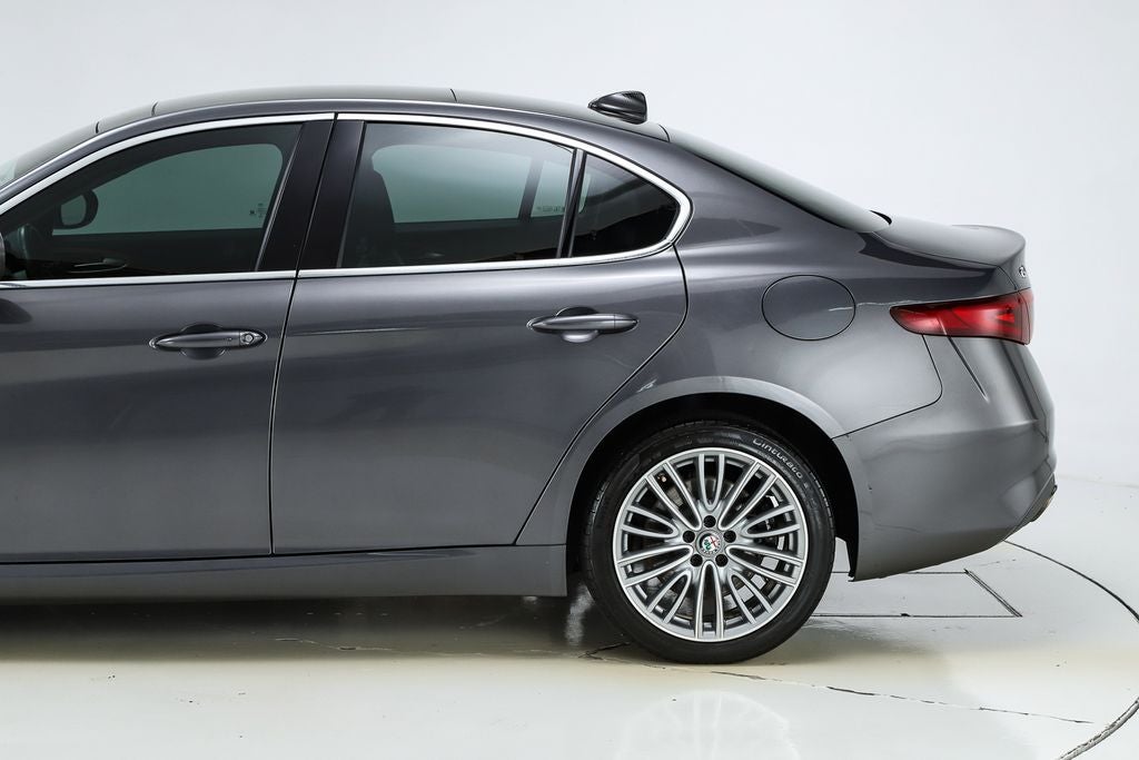 2017 Alfa Romeo Giulia Ti
