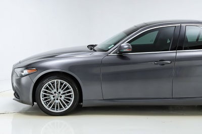 2017 Alfa Romeo Giulia Ti