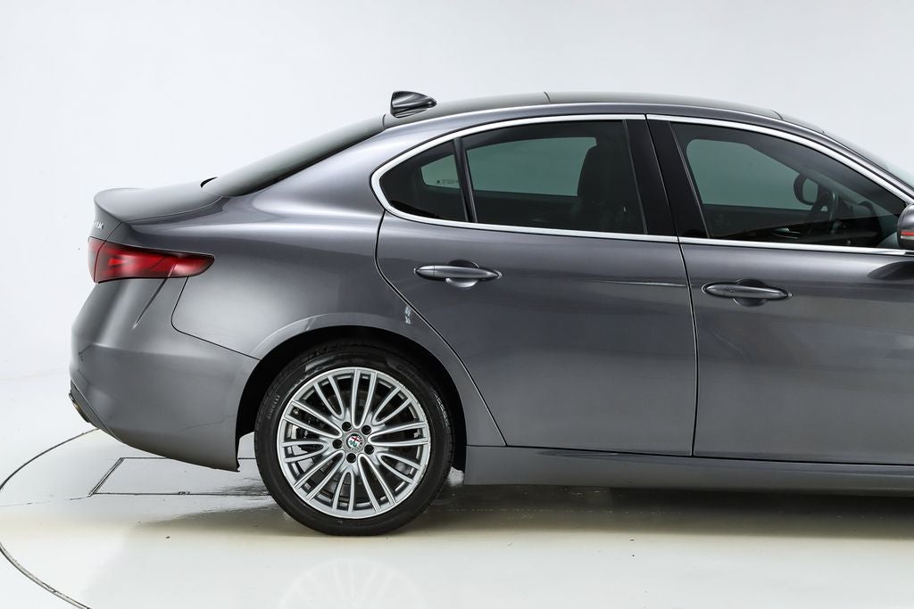 2017 Alfa Romeo Giulia Ti