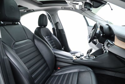 2017 Alfa Romeo Giulia Ti