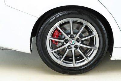 2019 Alfa Romeo Giulia Base