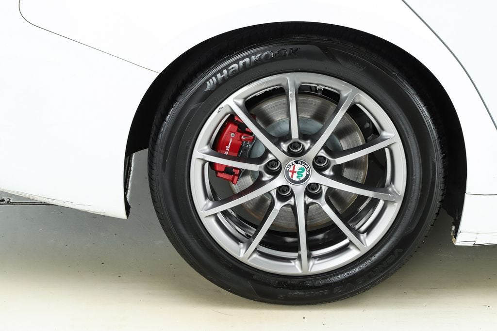 2019 Alfa Romeo Giulia Base