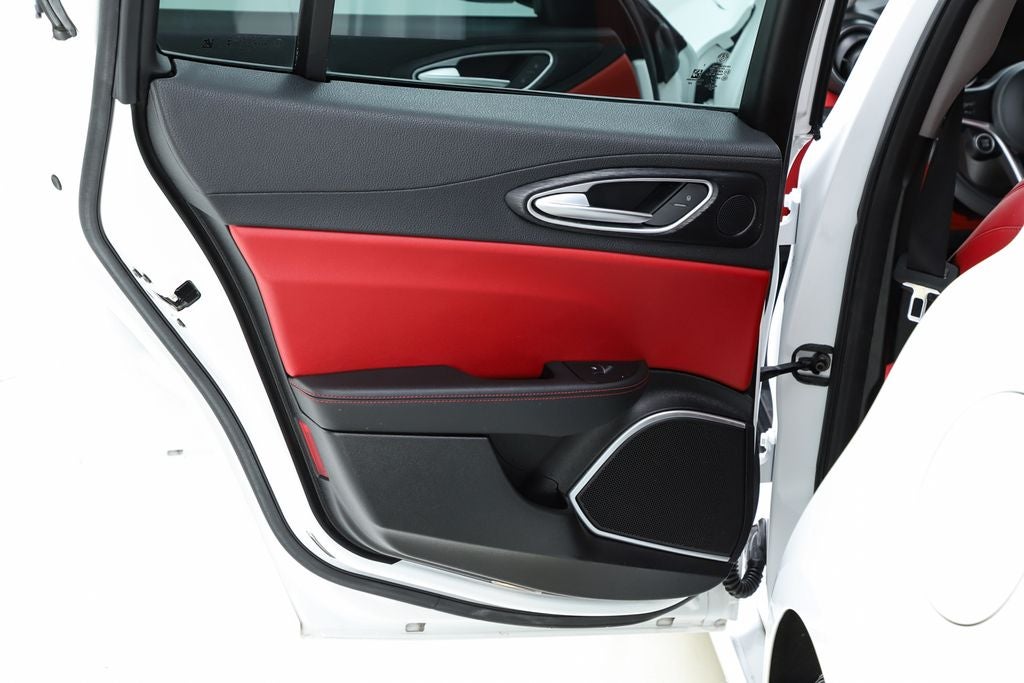 2019 Alfa Romeo Giulia Base