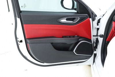 2019 Alfa Romeo Giulia Base