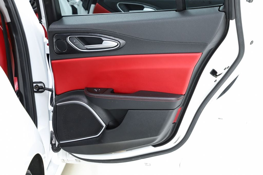 2019 Alfa Romeo Giulia Base