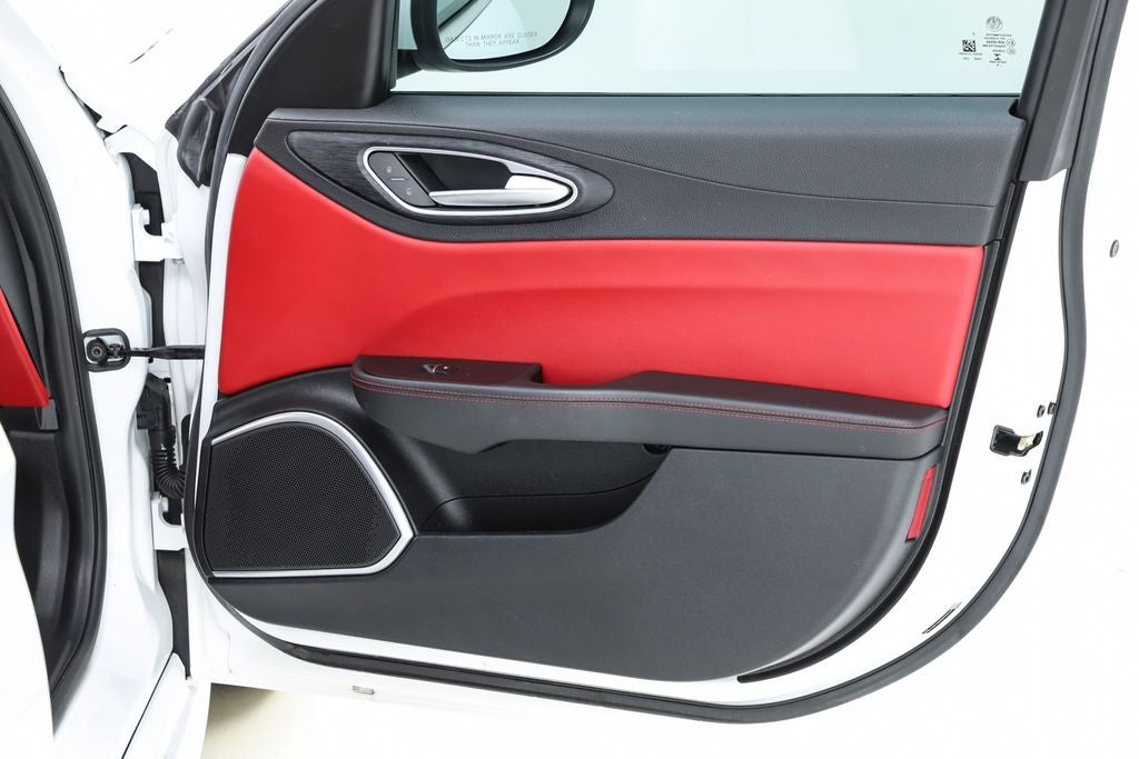 2019 Alfa Romeo Giulia Base