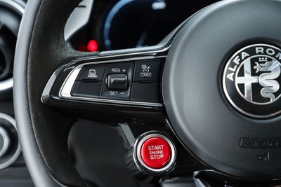 2024 Alfa Romeo Giulia Quadrifoglio