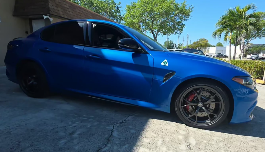 2024 Alfa Romeo Giulia Quadrifoglio