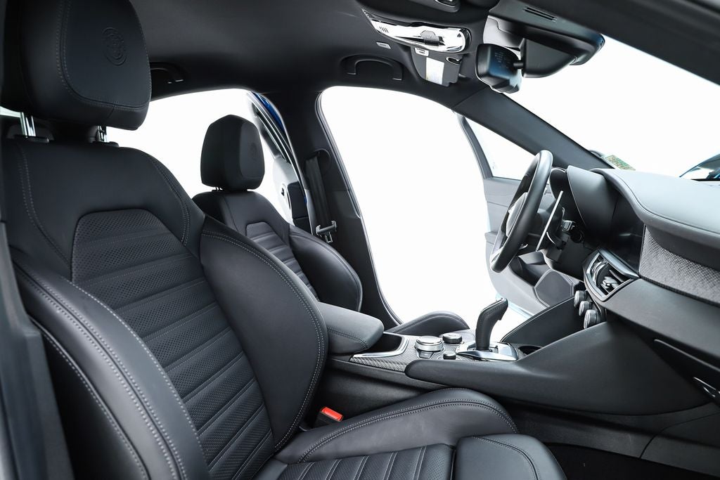 2024 Alfa Romeo Giulia Quadrifoglio