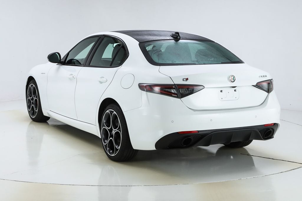 2024 Alfa Romeo Giulia Veloce