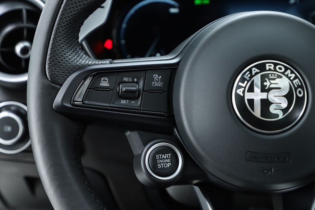 2024 Alfa Romeo Giulia Veloce