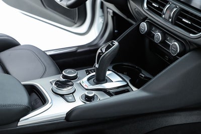 2024 Alfa Romeo Giulia Veloce