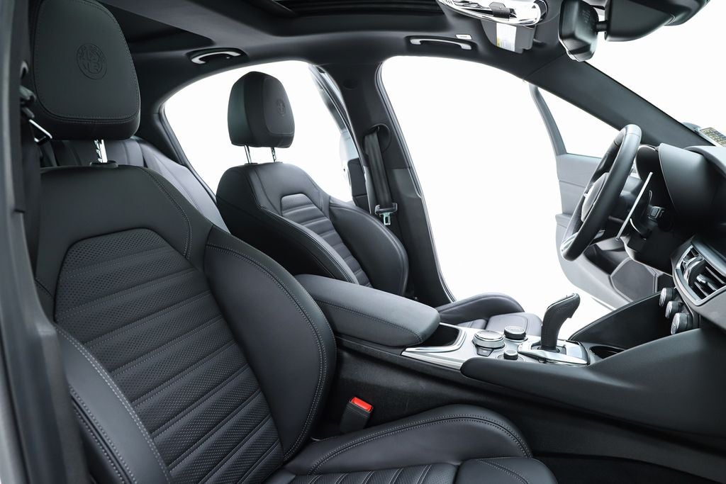 2024 Alfa Romeo Giulia Veloce