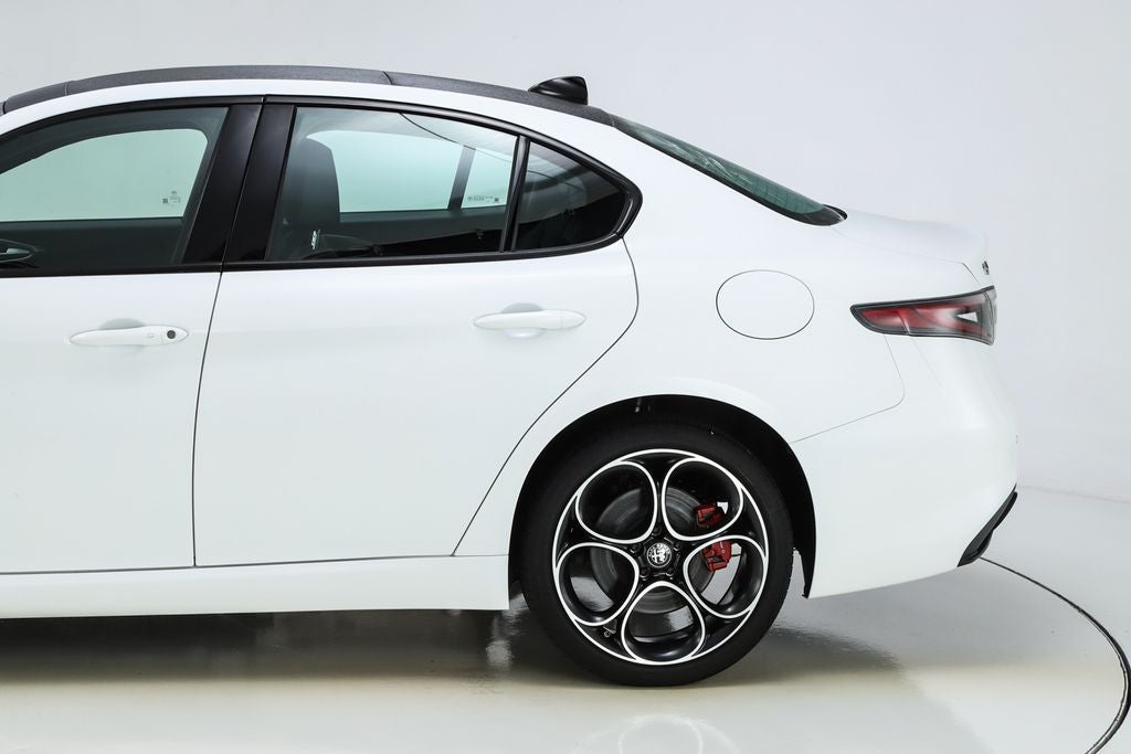 2024 Alfa Romeo Giulia Veloce