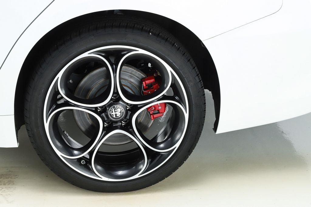 2024 Alfa Romeo Giulia Veloce