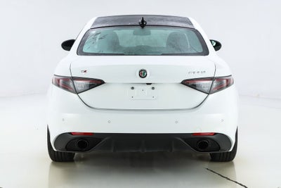 2024 Alfa Romeo Giulia Veloce