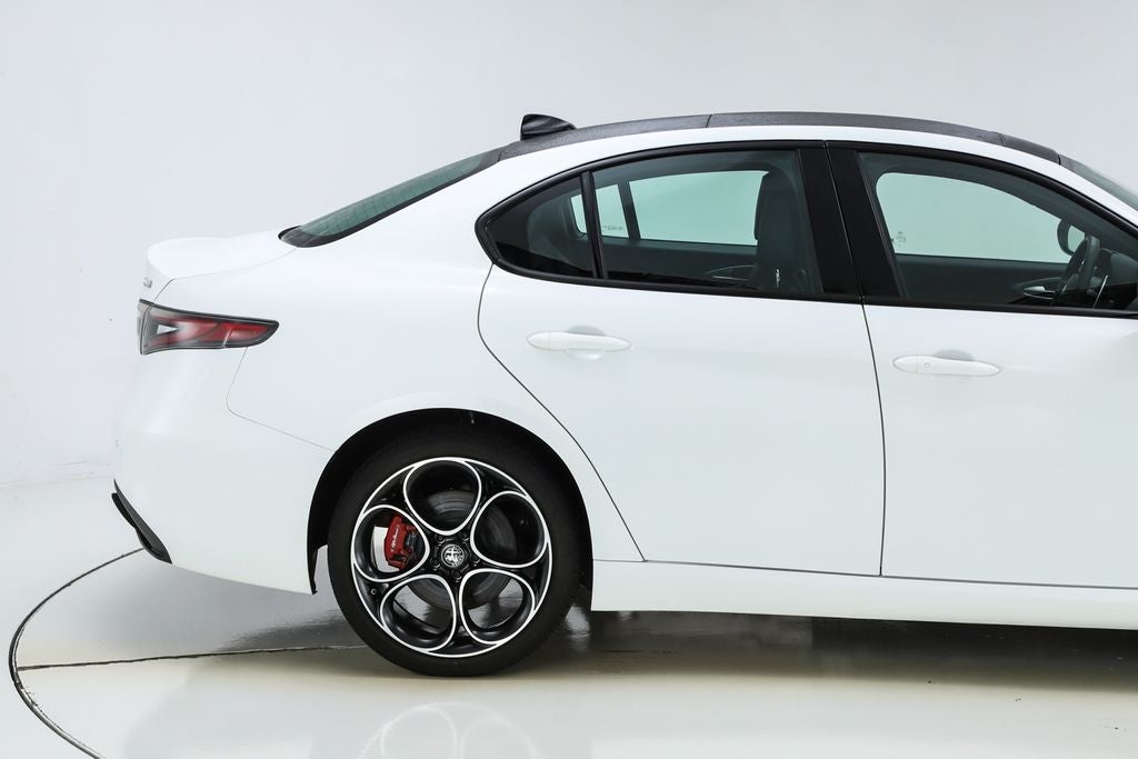 2024 Alfa Romeo Giulia Veloce