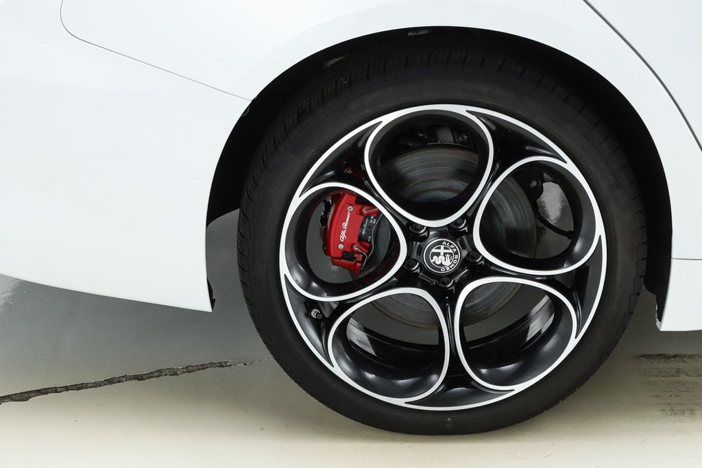 2024 Alfa Romeo Giulia Veloce