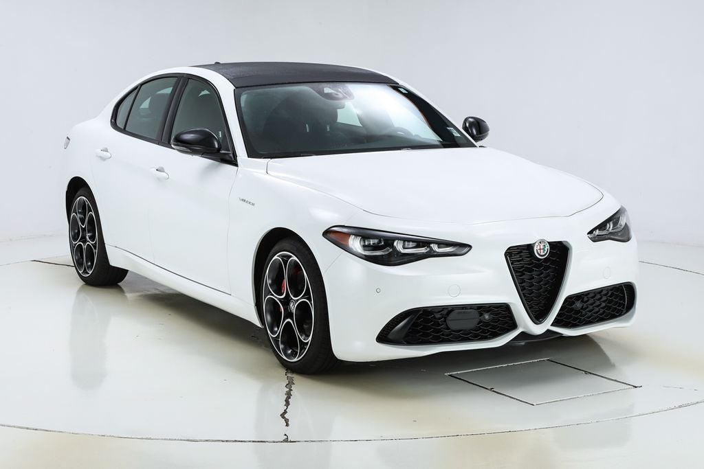 2024 Alfa Romeo Giulia Veloce