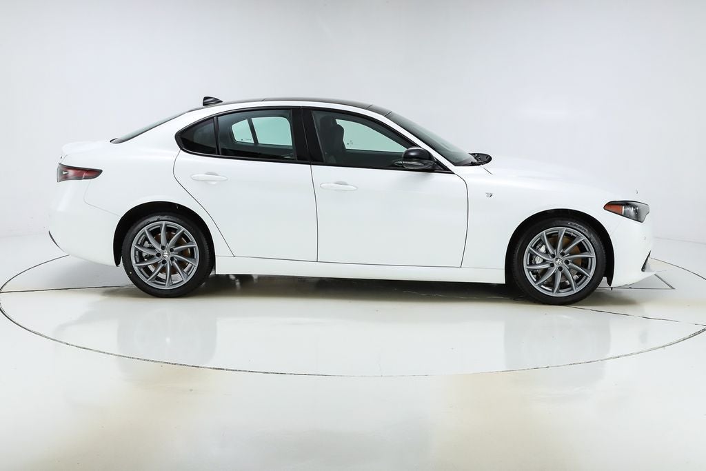 2024 Alfa Romeo Giulia Ti
