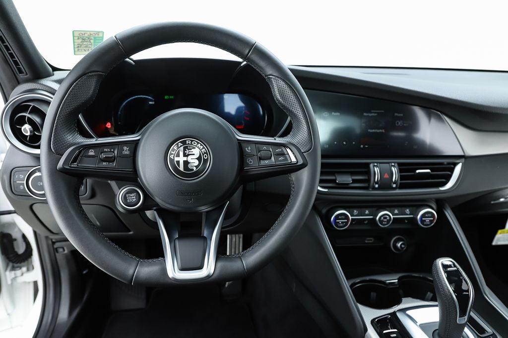 2024 Alfa Romeo Giulia Ti