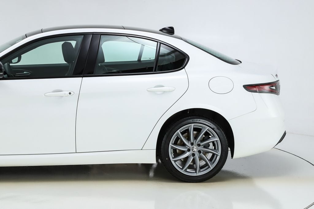 2024 Alfa Romeo Giulia Ti