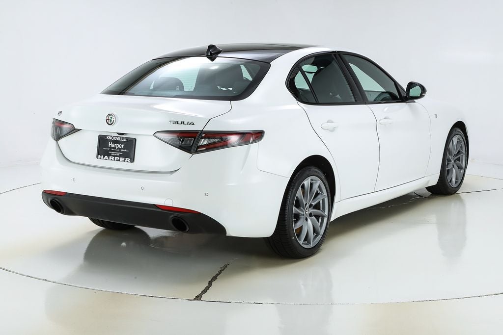 2024 Alfa Romeo Giulia Ti