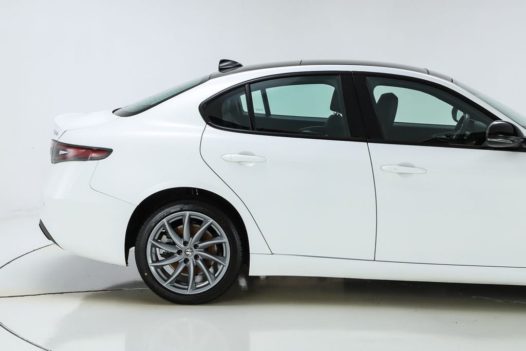 2024 Alfa Romeo Giulia Ti