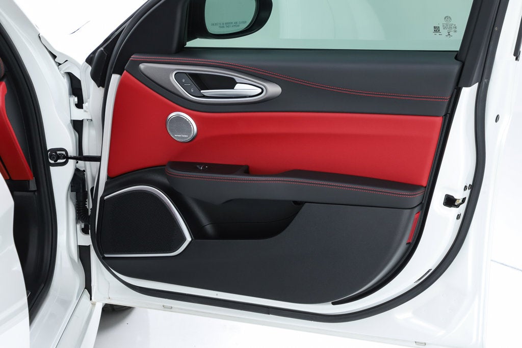 2021 Alfa Romeo Giulia Ti Sport