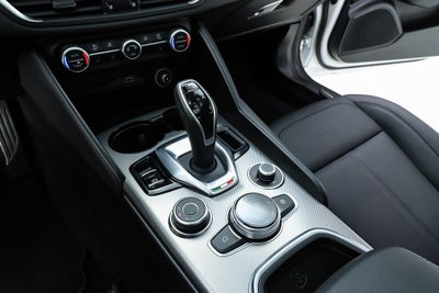 2024 Alfa Romeo Giulia Ti
