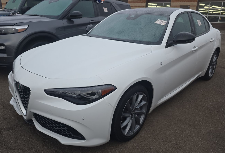 2024 Alfa Romeo Giulia Ti