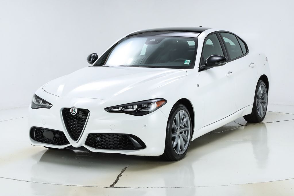 2024 Alfa Romeo Giulia Ti
