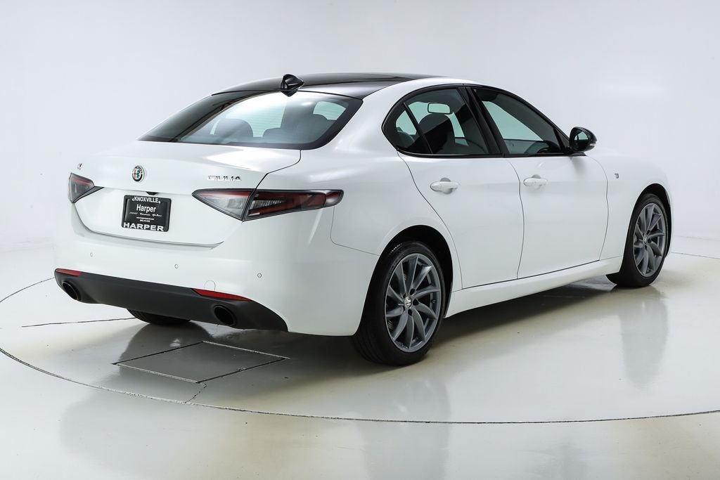 2024 Alfa Romeo Giulia Ti