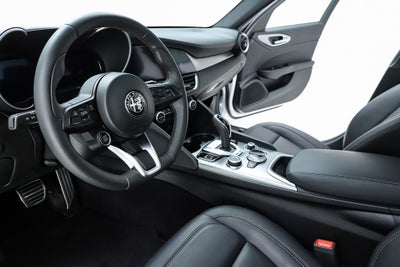 2024 Alfa Romeo Giulia Ti
