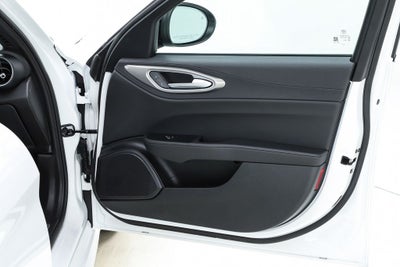 2024 Alfa Romeo Giulia Ti