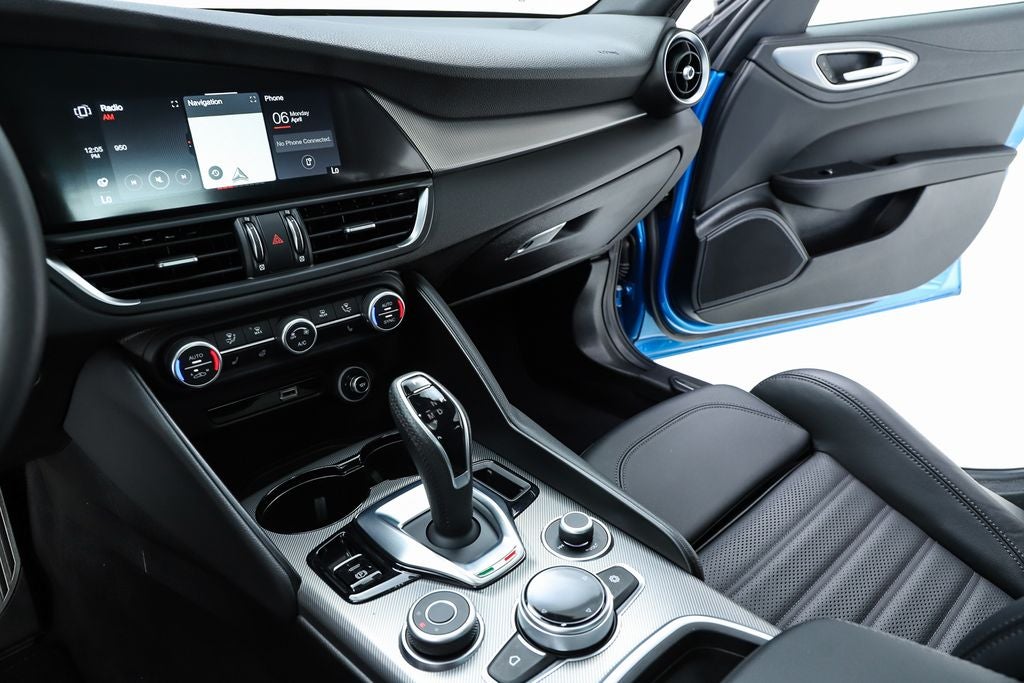 2024 Alfa Romeo Giulia Veloce