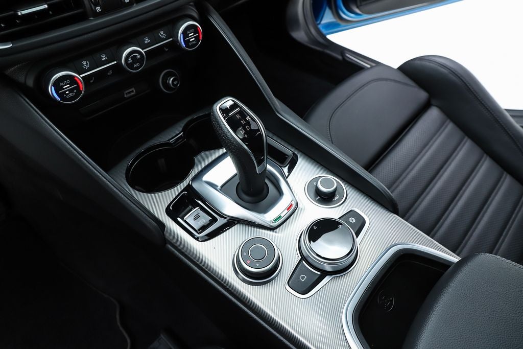 2024 Alfa Romeo Giulia Veloce