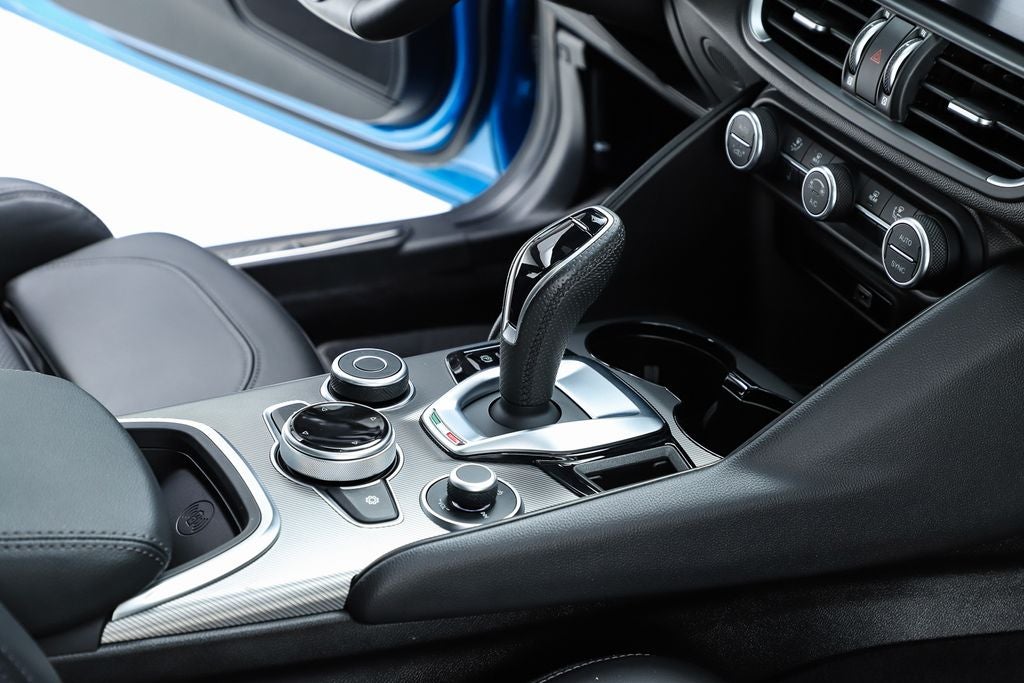 2024 Alfa Romeo Giulia Veloce