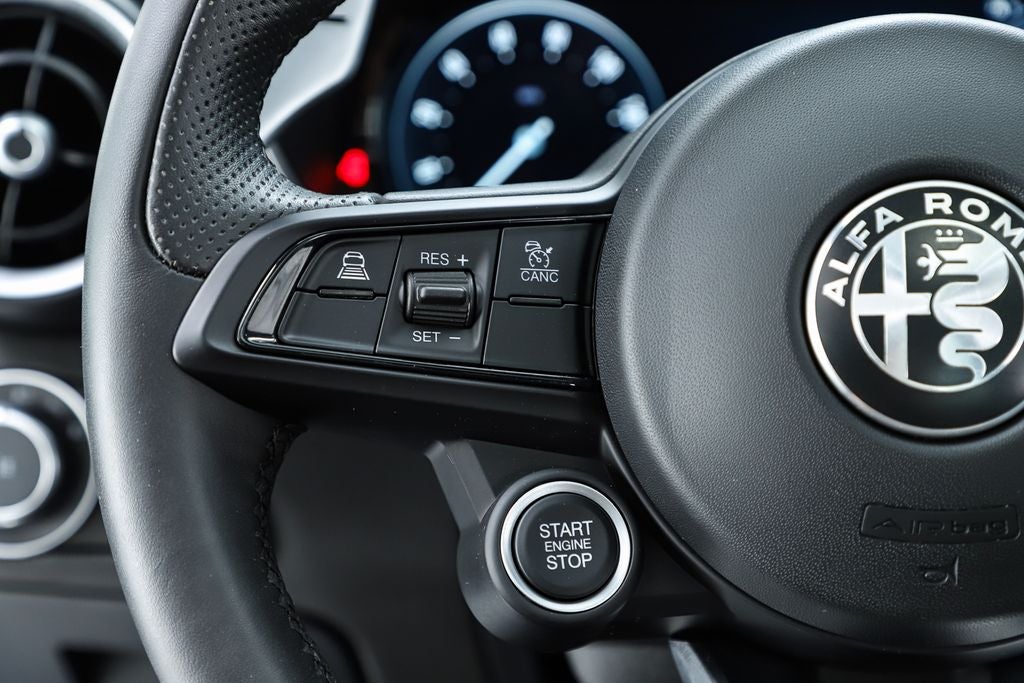 2024 Alfa Romeo Giulia Veloce