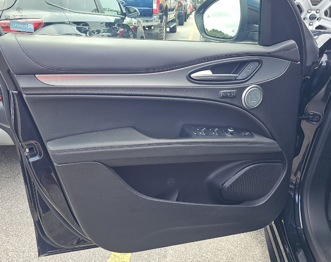 2024 Alfa Romeo Stelvio Veloce