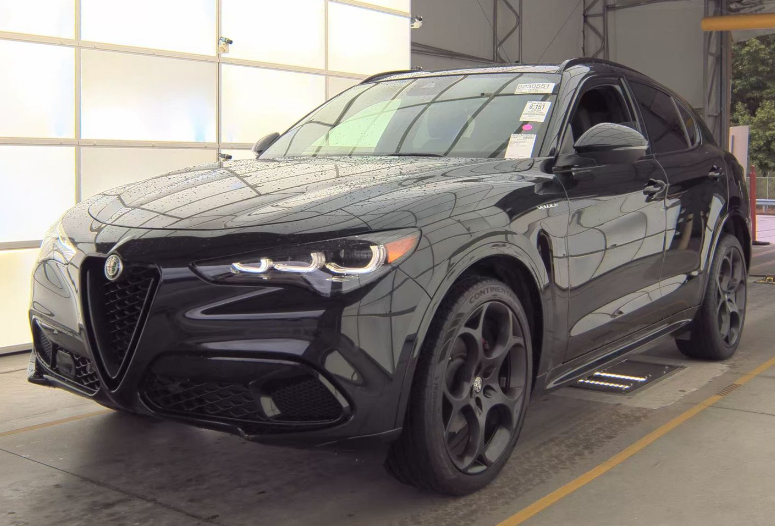 2024 Alfa Romeo Stelvio Veloce