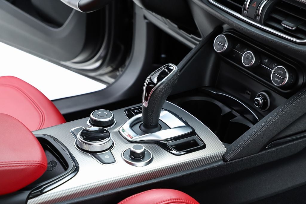 2024 Alfa Romeo Stelvio Veloce